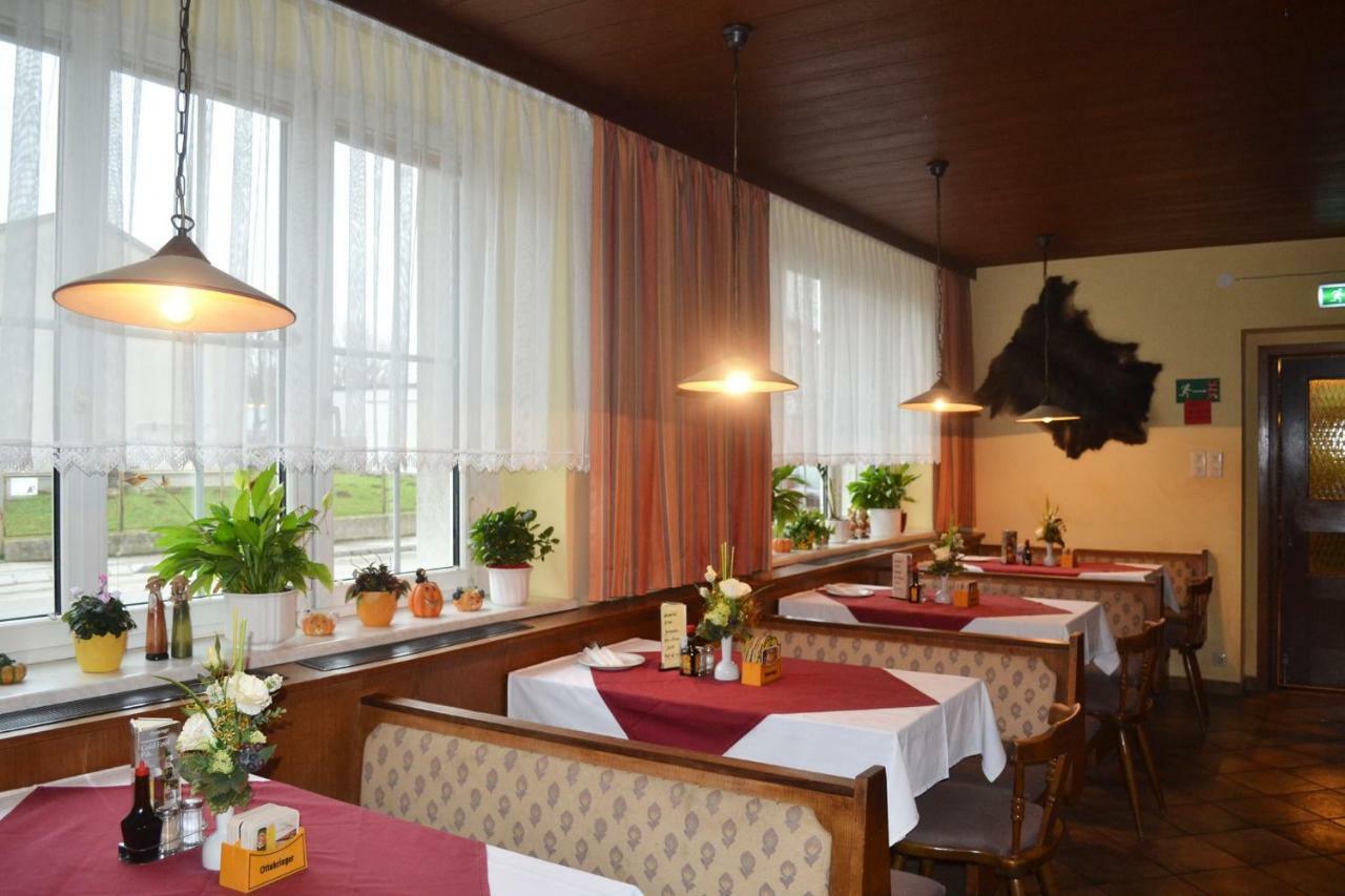Gasthaus Wurlitzer Perschling Bagian luar foto